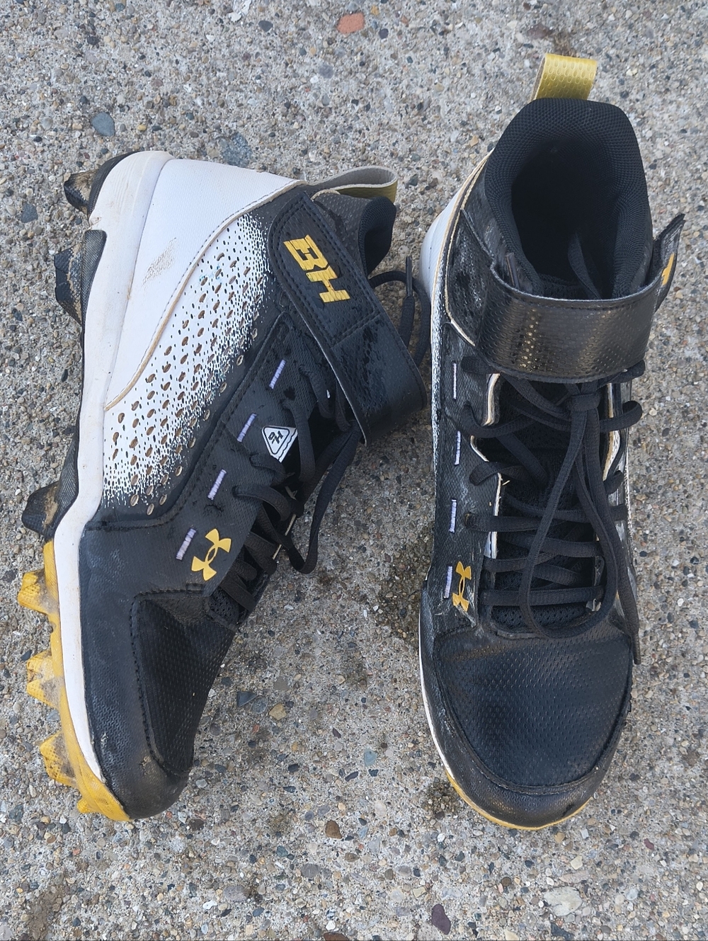 Under Armour BH Cleats